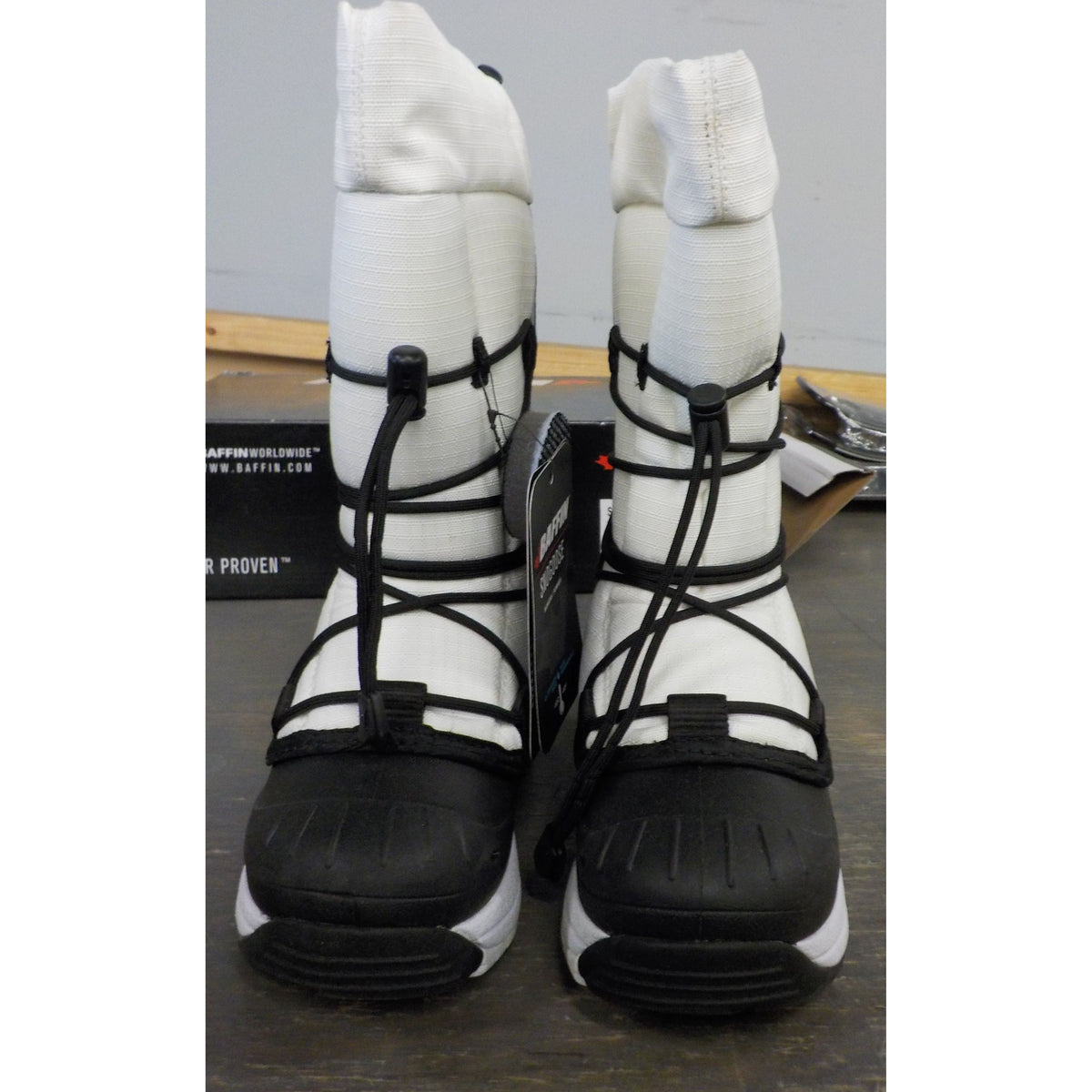 Baffin Women's Snogoose Boots - White - 7 - Used - Acceptable