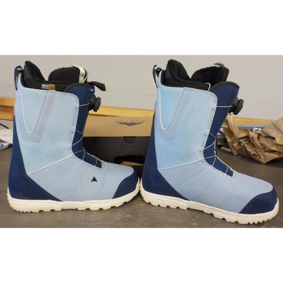 Burton Men's Moto BOA Snowboard Boots - Nightfall/Dusty Blue - 11 - Used - Acceptable