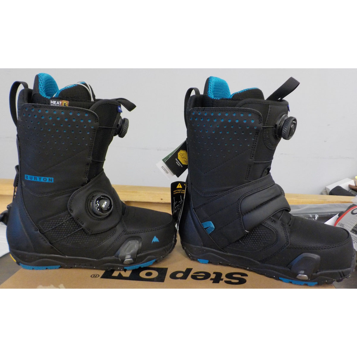 Burton Men's Photon Step On BOA Snowboard Boots - Black - 9 - Used - Acceptable