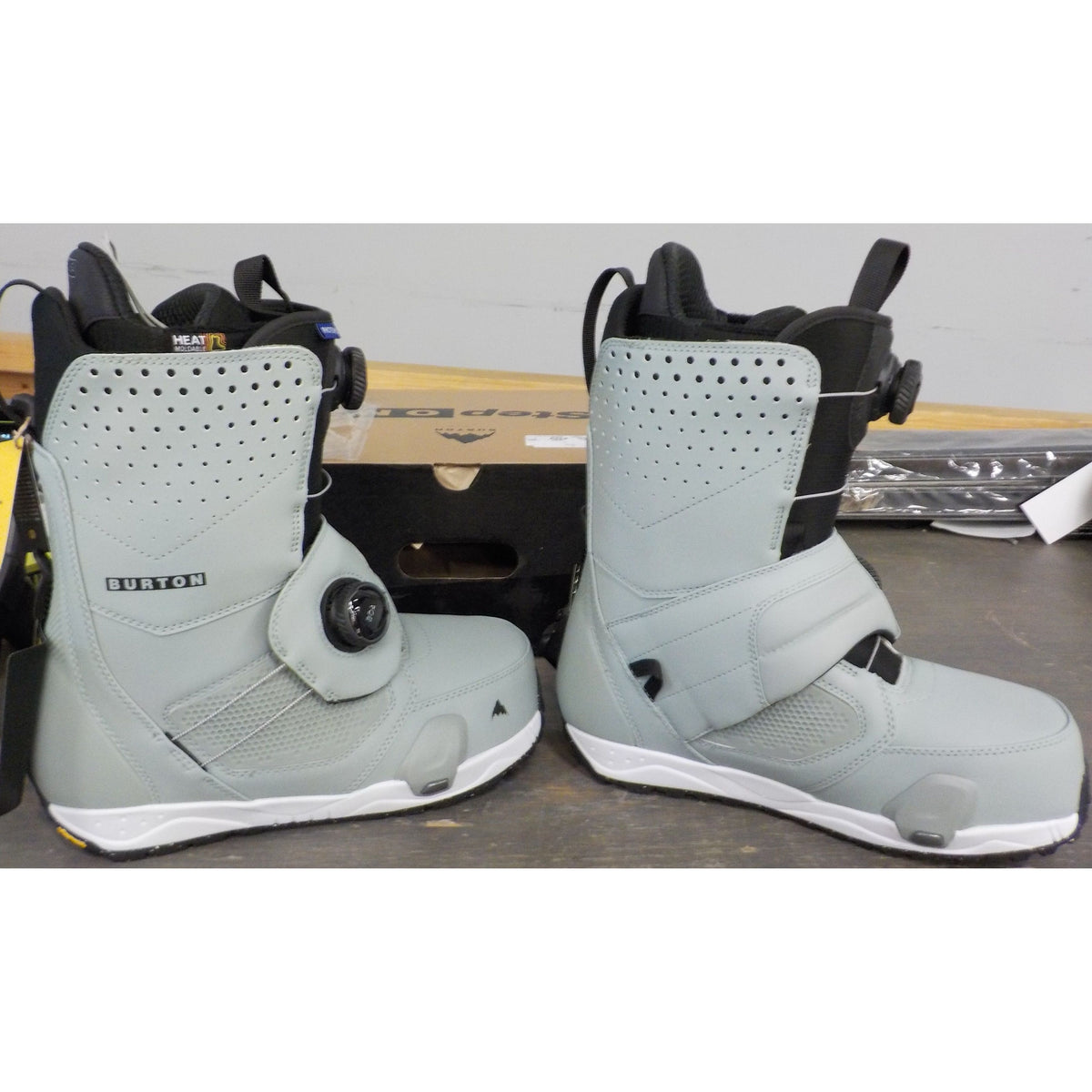 Burton Men's Photon Step On BOA Snowboard Boots - Petrol Green - 10 - Used - Acceptable