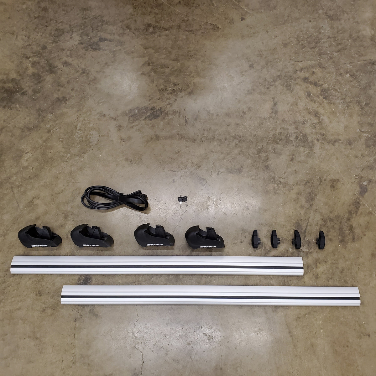 Malone AirFlow Aluminum Aero Universal Cross Rail System - 58" - Used - Acceptable