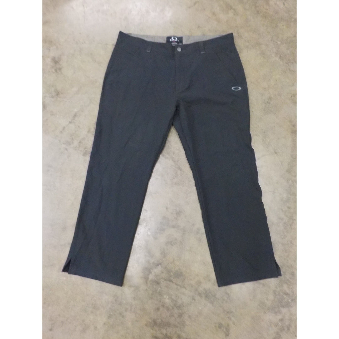 Oakley Take Golf Pants 2.5-Jet Black-40x32 - Used
