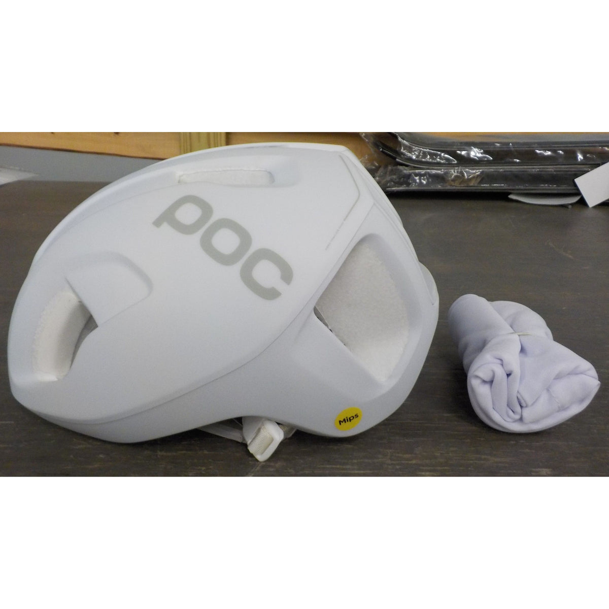 POC Sports Ventral Mips (Cpsc) Helmet - Hydrogen White Matt - Large - Used - Acceptable