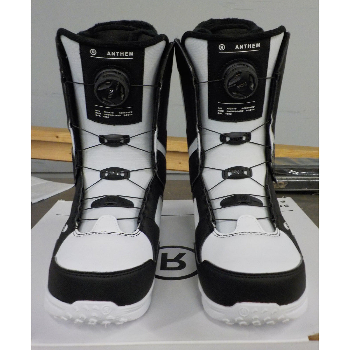 Ride Anthem Snowboard Boots - White - 10 - Used - Acceptable