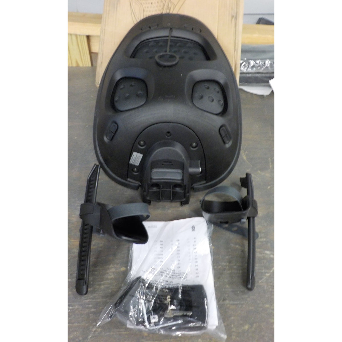 Thule Yepp 2 Mini Front Mount Child Bike Seat - Midnight Black - Used - Acceptable