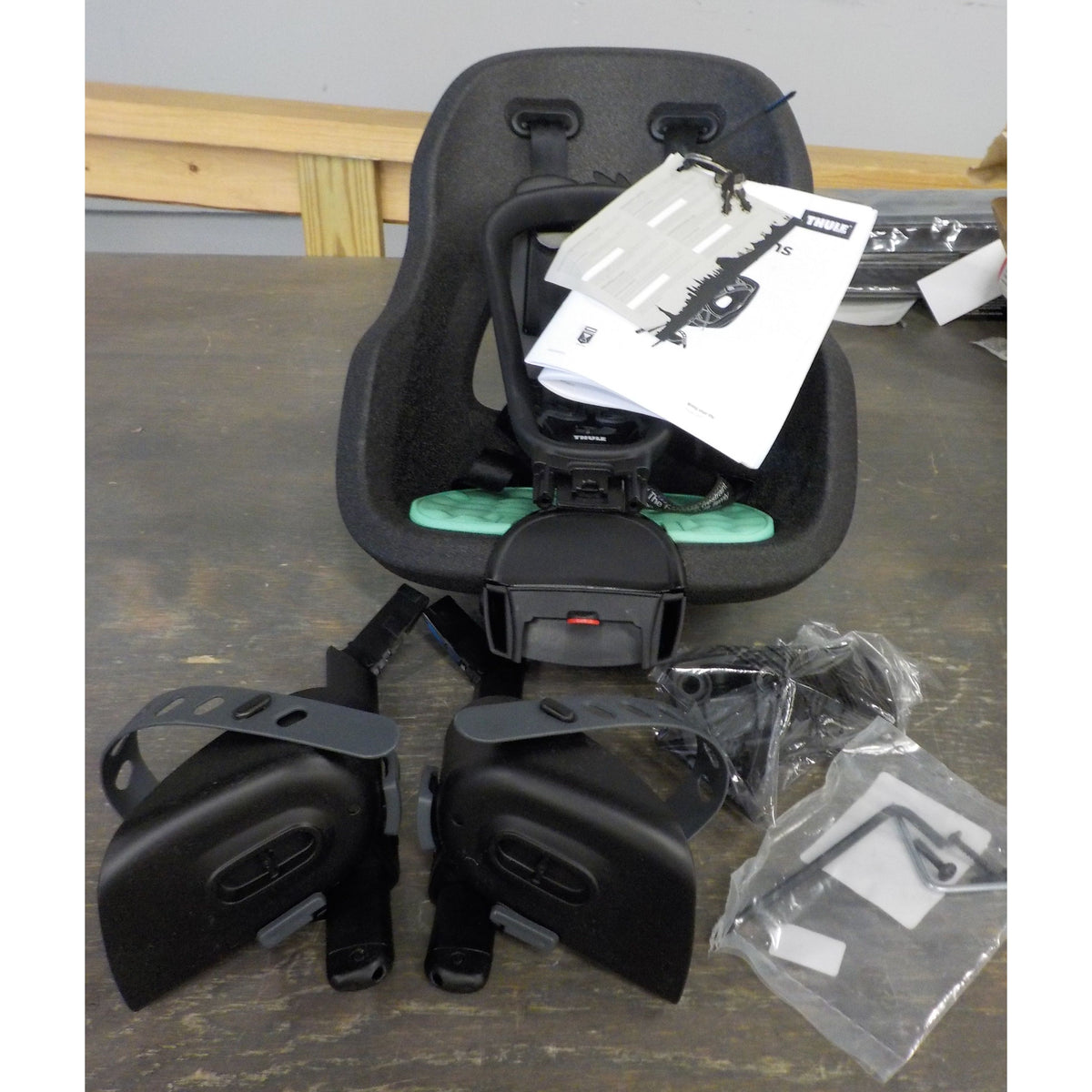 Thule Yepp Nexxt2 Mini Front Mount - Deep Teal/Mint Leaf - Used - Acceptable