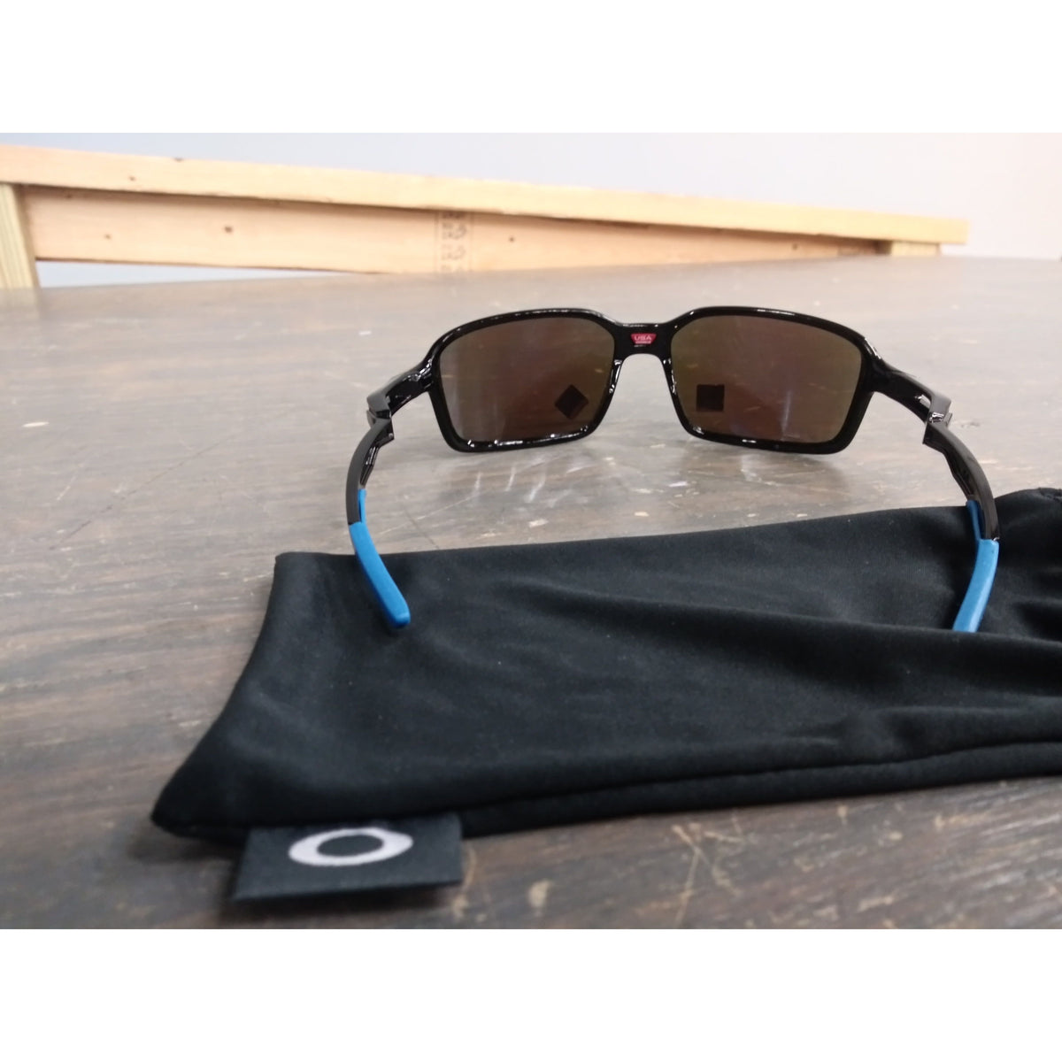 Oakley Siphon Sunglasses - Polished Black; Prizm Sapphire - Used - Acceptable
