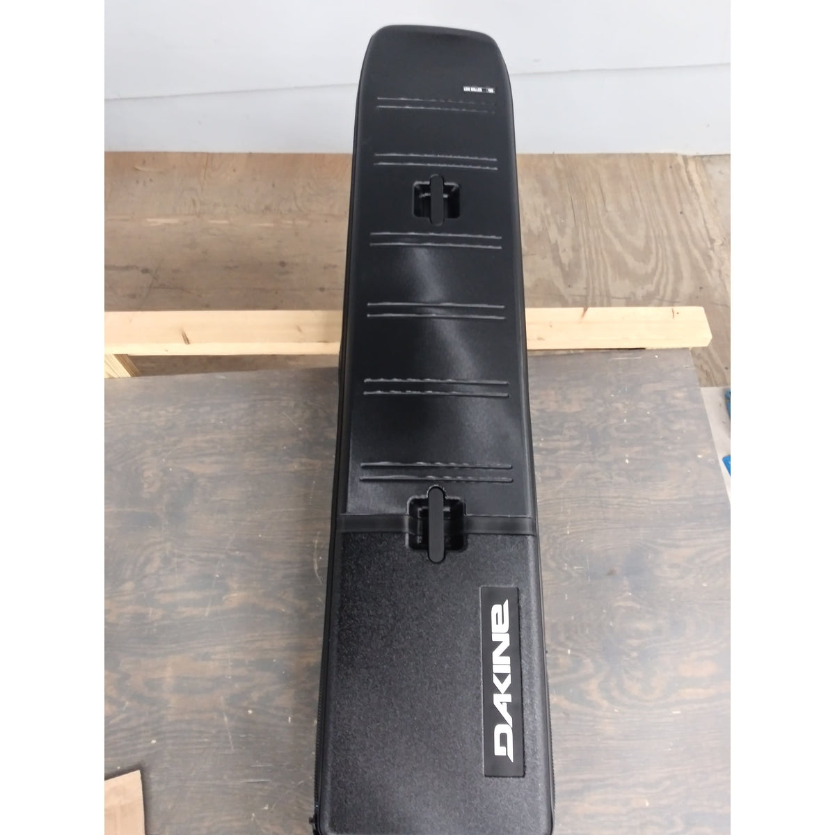 Dakine Low Roller Snowboard Hardside - Black - 165 cm - Used - Acceptable