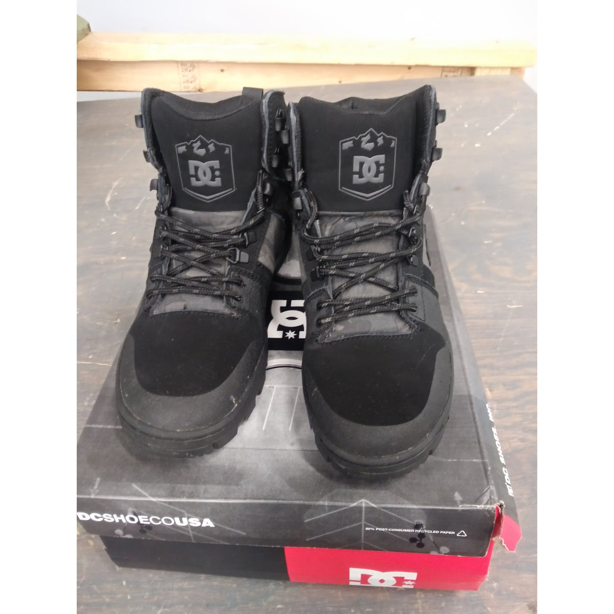 DC Men&#39;s Pure High-Top Water Resistant Boots - Black/Grey - 10 - Used - Acceptable
