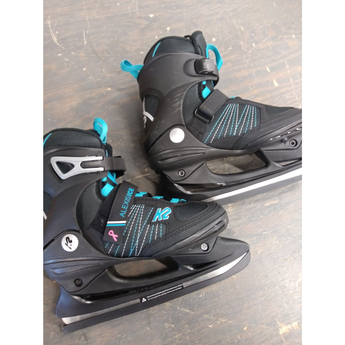 K2 Women&#39;s Alexis Ice Skate - Black Blue - 7 - Used - Acceptable