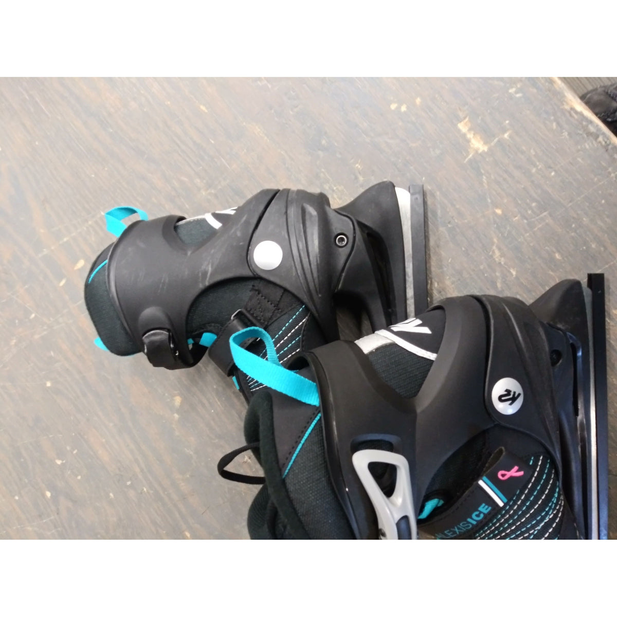 K2 Women&#39;s Alexis Ice Skate - Black Blue - 7 - Used - Acceptable