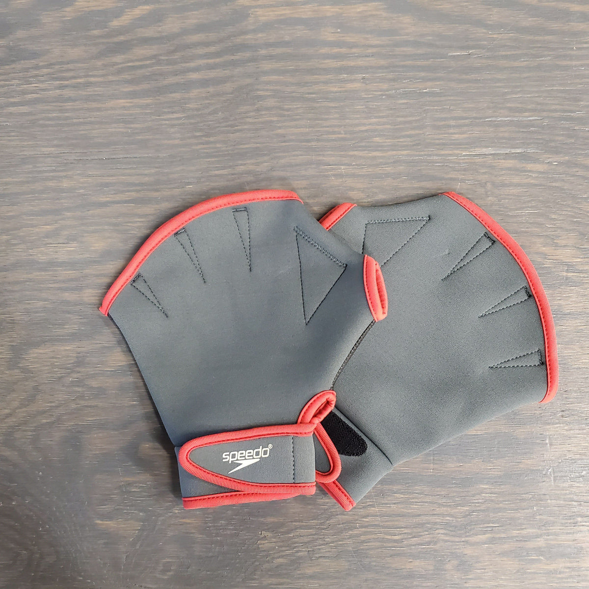 Speedo Aqua Fit Training Swim Gloves - Charcoal/Red - Medium - Used - Acceptable